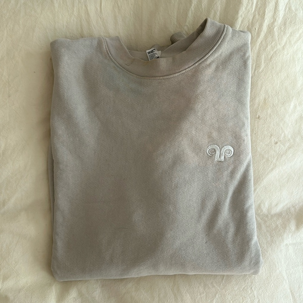 Sea Ranch embroidered crew neck